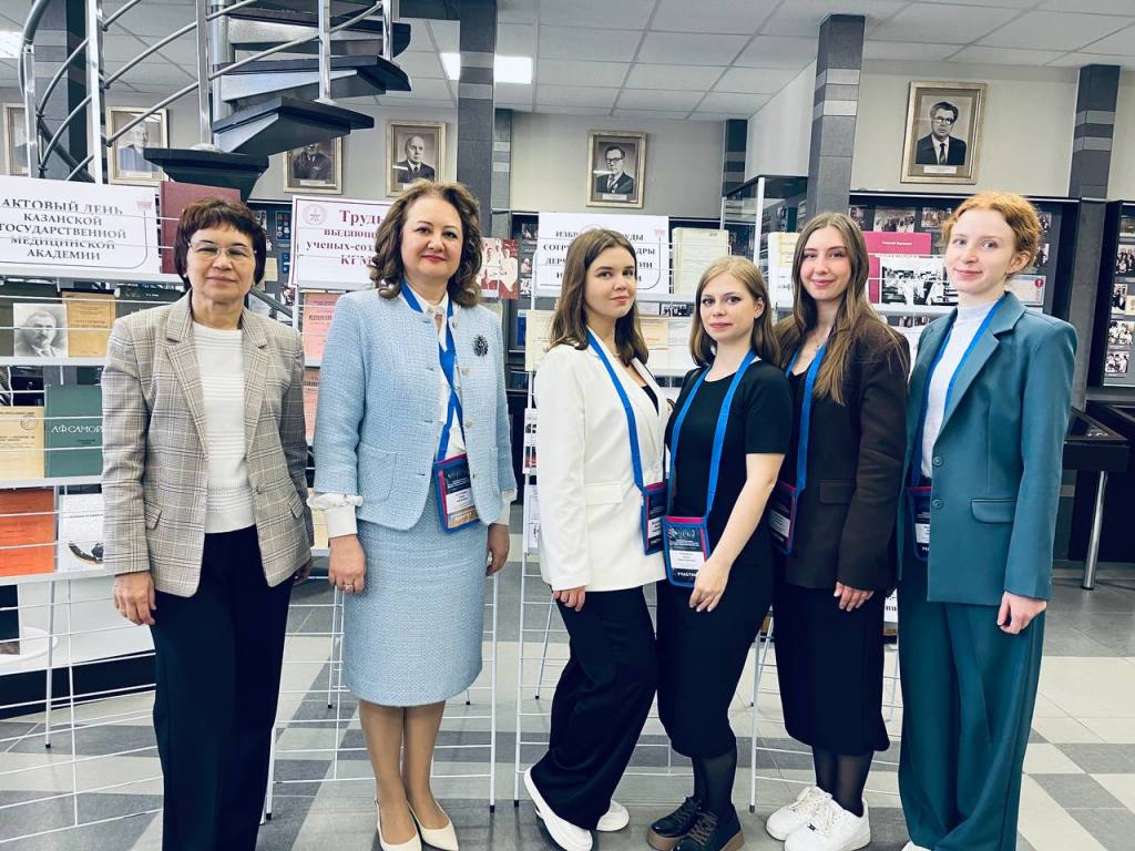Ивановские студенты-медики прикоснулись к истории в Казани